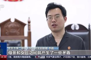 沪媒：吴金贵上轮赛后出现头痛气急咳嗽，申花决定让其留沪休养